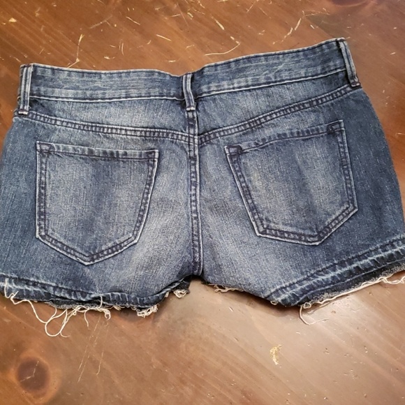 Old Navy "Daisy Dukes" Bootie Shorts - Picture 2 of 6